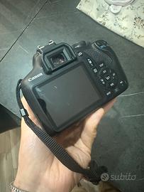 Canon eos 2000D