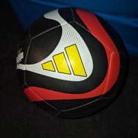 pallone da calcio adidas predator 