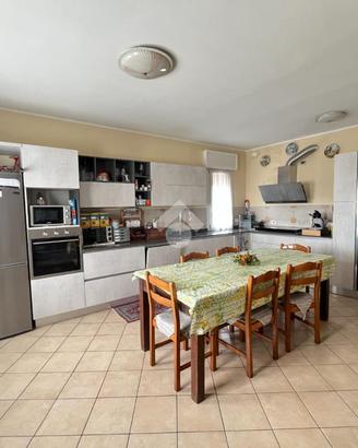 CASA INDIPENDENTE A CARMIGNANO DI BRENTA