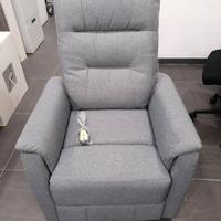 Poltrona relax alzapersona elettrica ILA