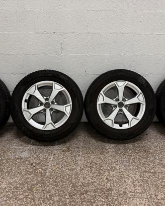 4 cerchi Audi da 17” con pneumatici invernali