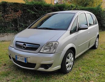 Opel Meriva 1.4 16V Cosmo GPL