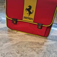 Vecchia cartella Ferrari