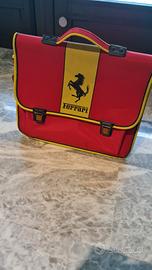 Vecchia cartella Ferrari