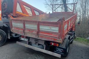 Camion Renault M 180