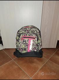 Zaino 7seven con auricolari inclusi