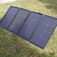 Pannello solare portatile bifacciale