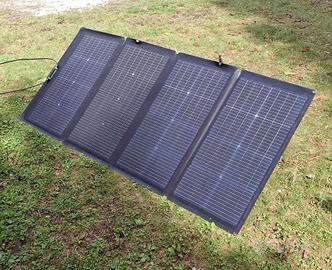 Pannello solare portatile bifacciale