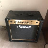 Cassa Marshall per chitarra