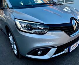 Renault Grand Scenic dCi 120 CV EDC Bsn 7 POSTI