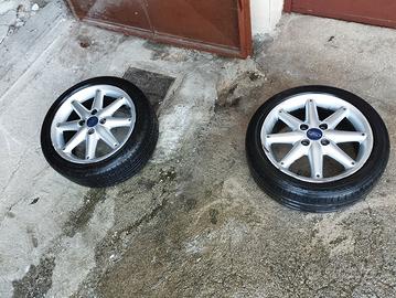 Cerchi in lega Ford da 16