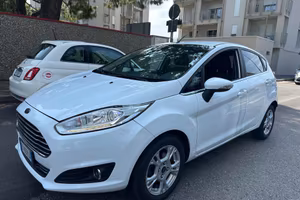 Ford Fiesta 1.4 5 porte GPL - euro 6 - ok neopaten