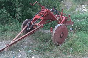 aratro monovomero