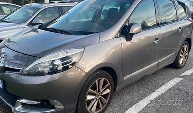 Renault Scenic Scénic 1.6 dci 130CV Dynamique 7 po