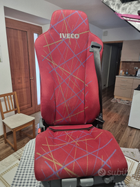 Sedile lato guida stralis