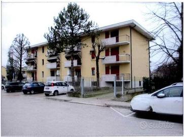 Immobile in asta di 88 m² con 3 locali e box auto 