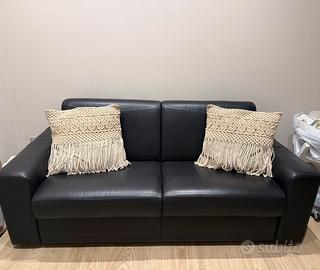 Divano letto pelle nero