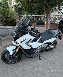 HONDA X-ADV 750cc 2025