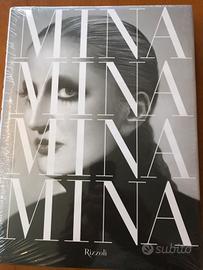 Libro fotografico Mina