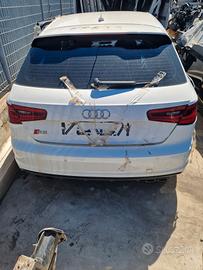 Audi S3 8v 3 porte cjx anno 2014 per ricambi (2a)