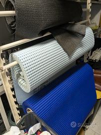 Stuoia di gomma per bagno cassetti ripiani