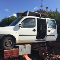 Fiat Doblò, Matiz Chevrolet, Peugeot 807, Mercedes