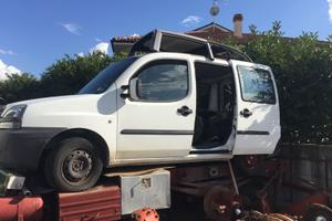 Fiat Doblò, Matiz Chevrolet, Peugeot 807, Mercedes