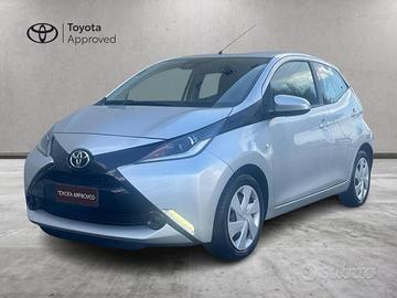 Toyota Aygo 1.0 x-play 5p