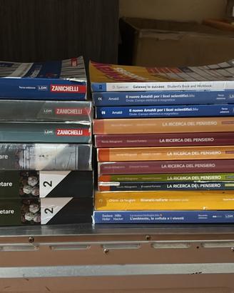 Lotto / Libri di testo Liceo 1/2/3/4/5 anno