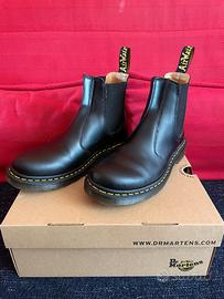 Dr. Martens Chelsea