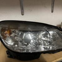 Faro anteriore mercedes C220