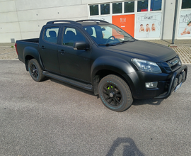 Pick up isuzu d-max 2.5d 4wd custom