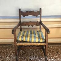 Poltrone e divani in legno