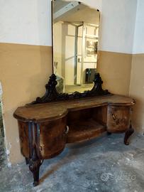 Mobile "petineuse" antico