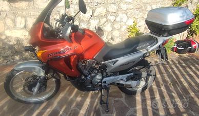 Honda XL 650 V Transalp - 2004 (Si, i Km sono 4k)