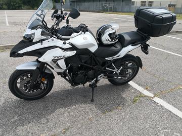 benelli trk 502 stradale