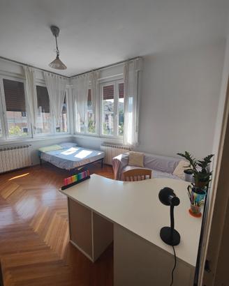 Viale xx settembre ultimo piano per studenti