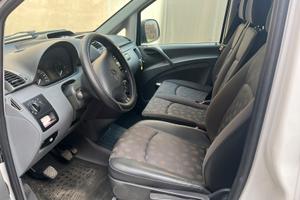 Mercedes Vito 109