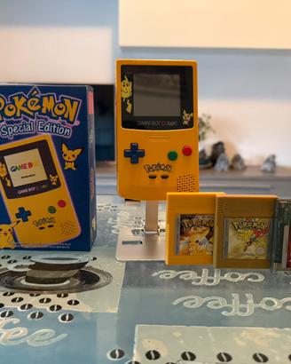 NINTENDO GAME BOY COLOR Special Edition Pikachu