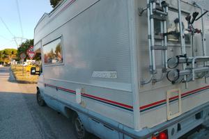 Camper arca 307