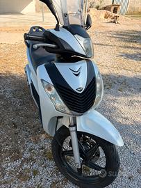 Sh 125