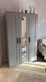 armadio ikea grigio brimnes