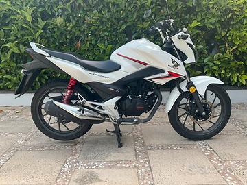 Honda cbf 125