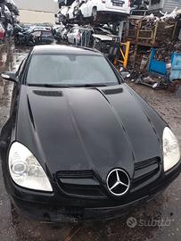 MERCEDES SLK 1.8 B - ANNO 2004 - PER RICAMBI