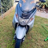 ricambi per Suzuki Burgman 250 anno 99