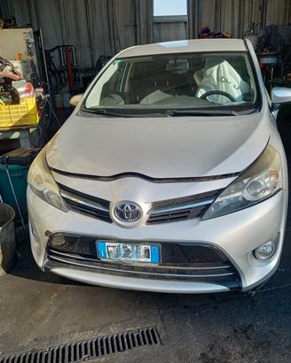 Ricambi Toyota Verso anno 2014