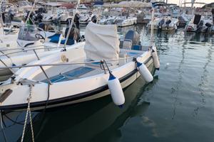 Barca 6mt 100cv yamaha con o senza carrello