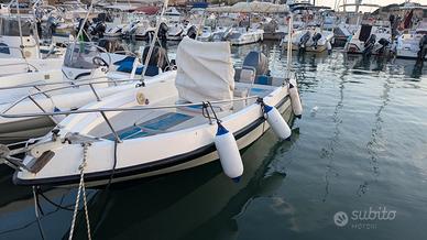 Barca 6mt 100cv yamaha con o senza carrello