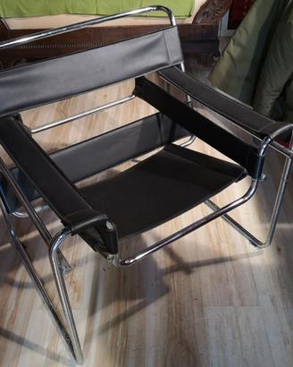 POLTRONA WASSILY MARCEL BREUER