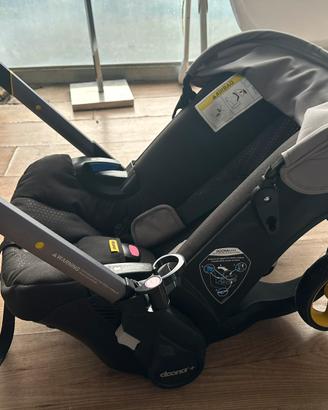 Doona seggiolno / passeggino perfette condizioni